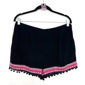 Forever21 Contemporary Shorts Black Pom Pom Embroidered Hem Jrs Large - Hole